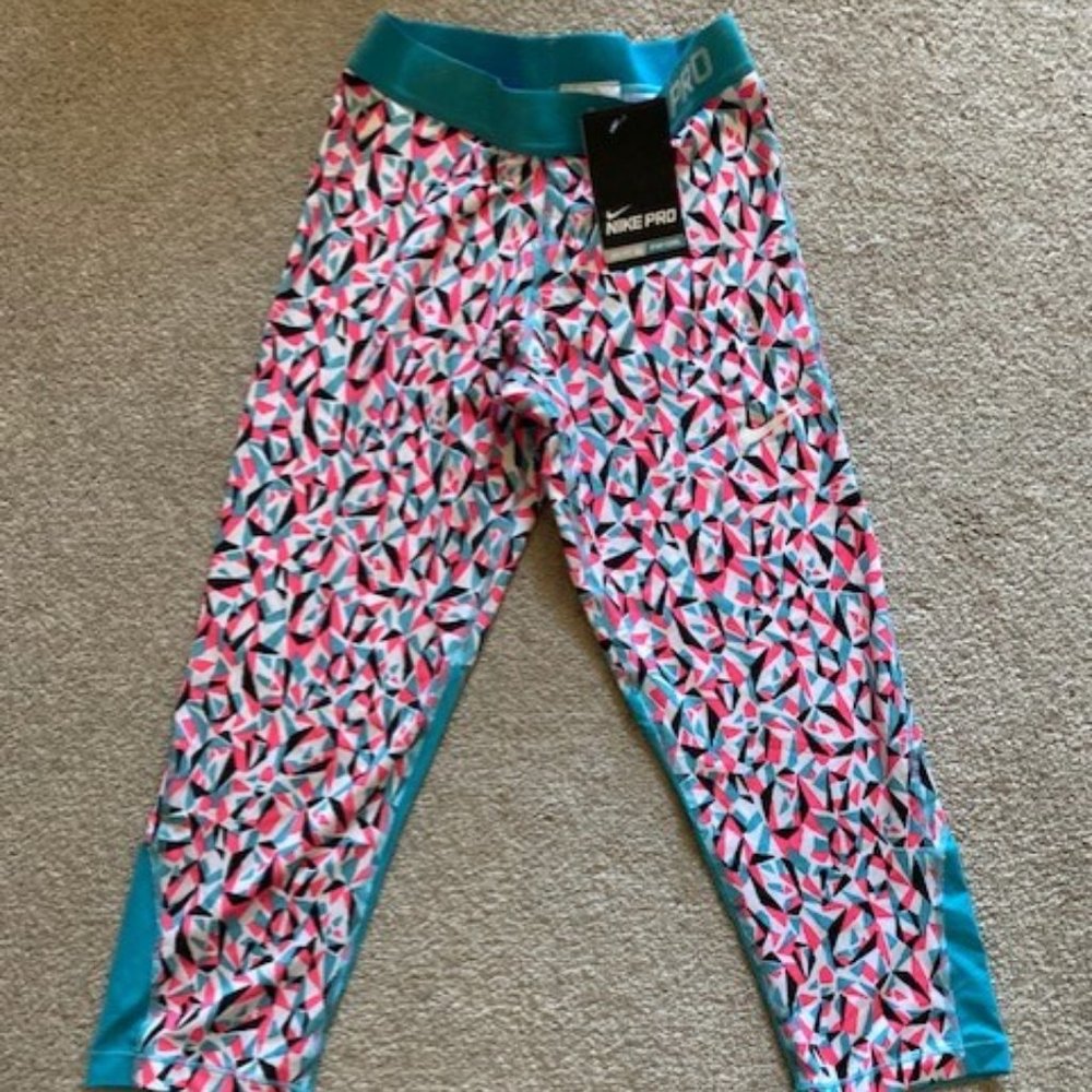 NWT Nike pro dri-fit legging capris for girls